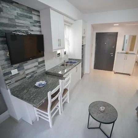 City Glow Apartments Sarandë Eksteriør bilde