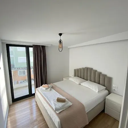 City Glow Apartments Sarandë Eksteriør bilde